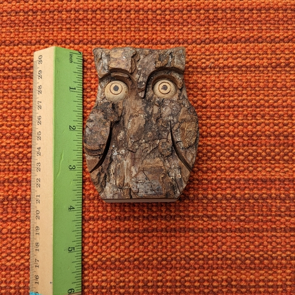 Wooden Carved Owl Decor - Picture 4 of 11